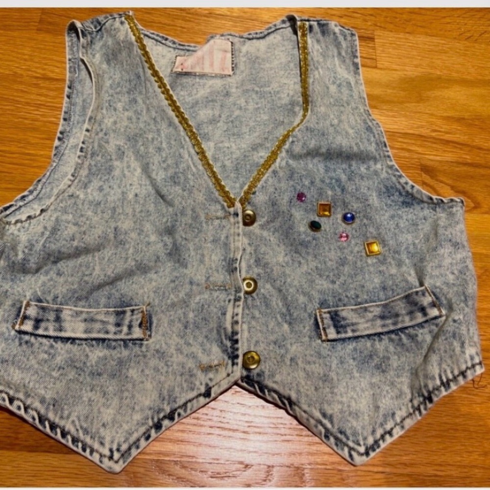 Vintage Centz white wash Denim Vest with Colorful Embellishments size large